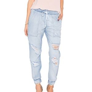 Bella Dahl Pocket Jogger in Paradise Wash